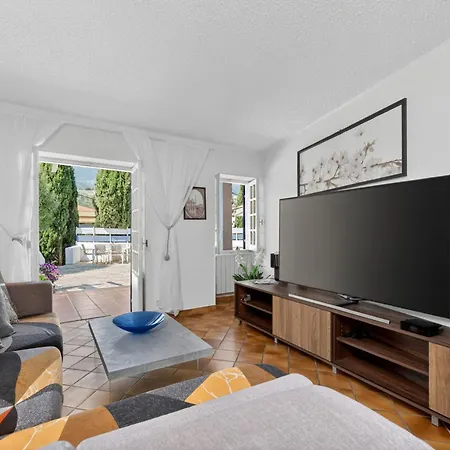 Belle Maison A Avec Jardin De Citronniers Vakantiehuis *