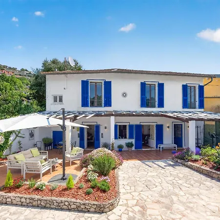 Vakantiehuis Belle Maison A Avec Jardin De Citronniers *